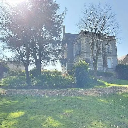 Les Du Manoir 