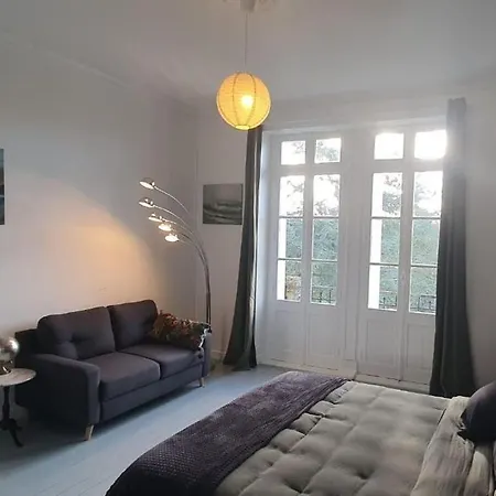 Les Du Manoir 